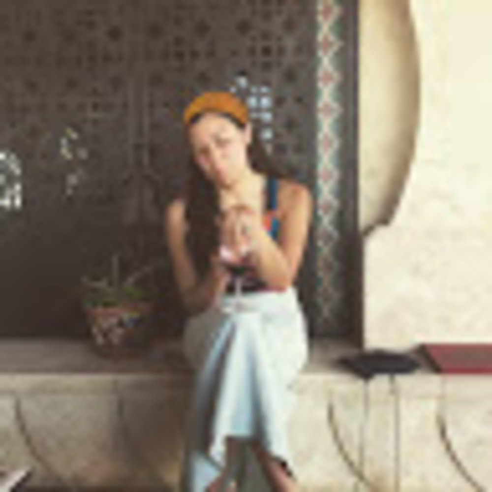 Meet your Posher, Rheadawn